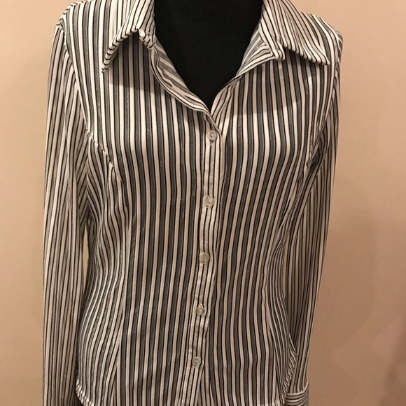 Soft striped blouse - Picture 1 of 3